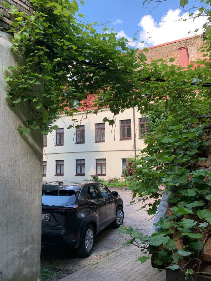 Old Studio Apartment Vilnius Eksteriør bilde