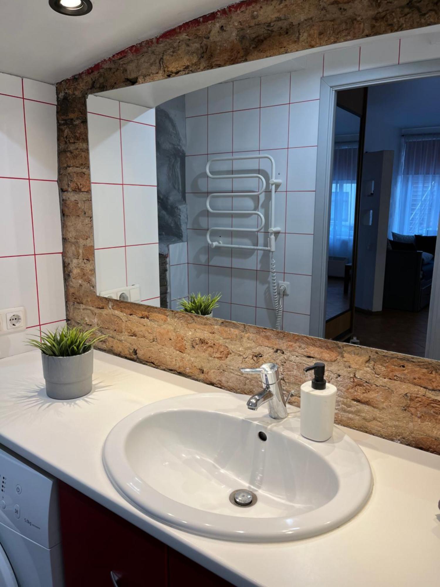 Old Studio Apartment Vilnius Eksteriør bilde